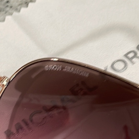 Michael Kors Sunglasses 😎 - Picture 9 of 13